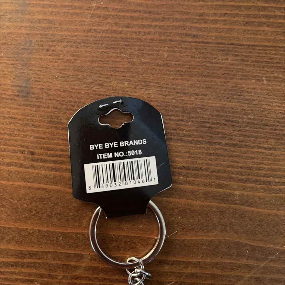 Chicago keychain - M- NEW‎ WITH TAGS